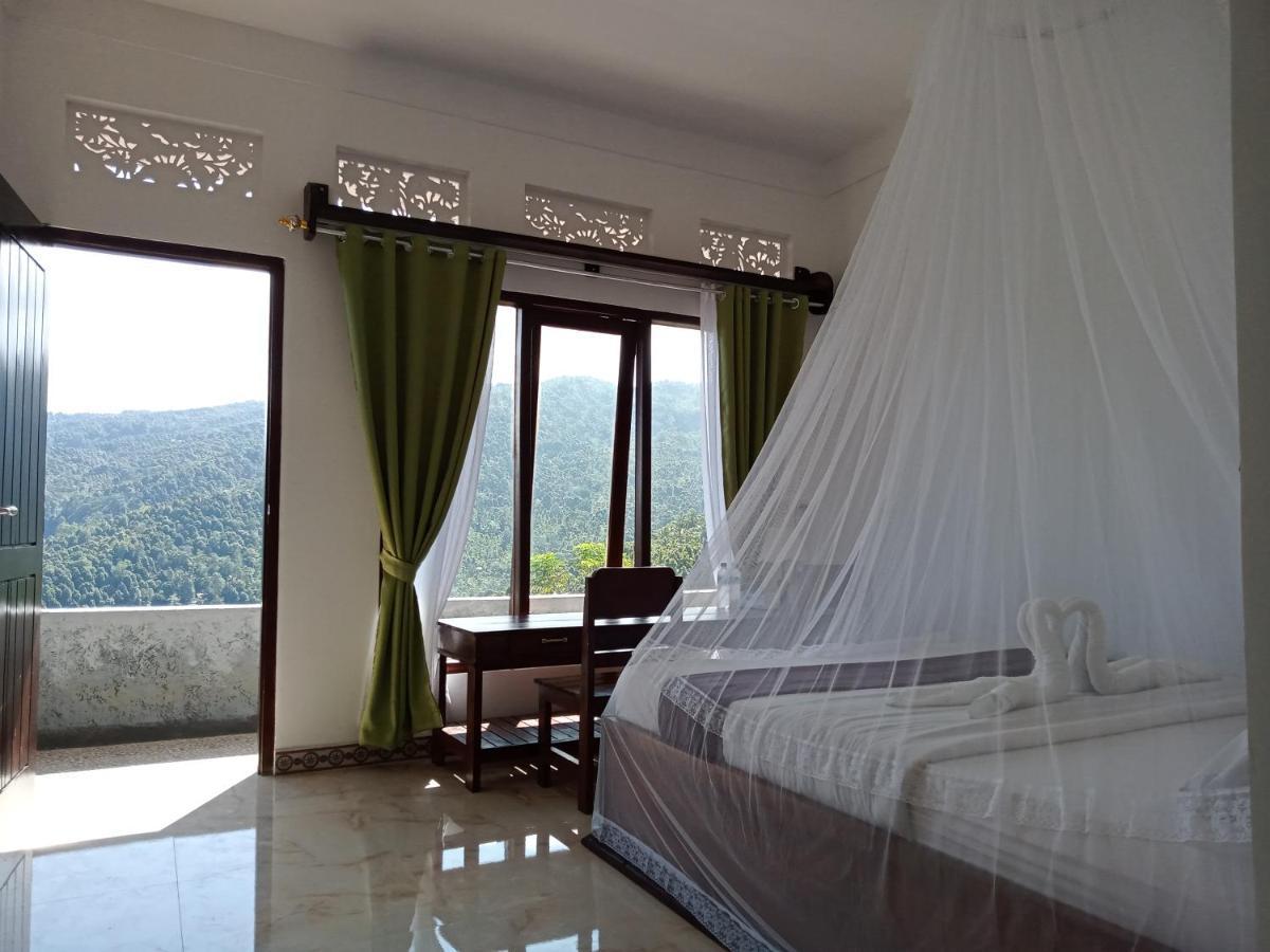 Aris Homestay And Warung Made Munduk Kültér fotó