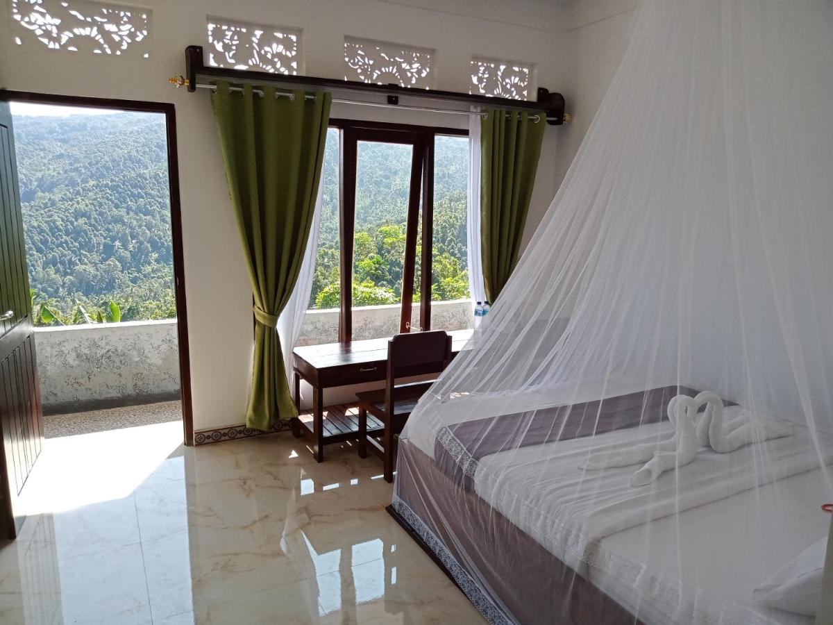 Aris Homestay And Warung Made Munduk Kültér fotó